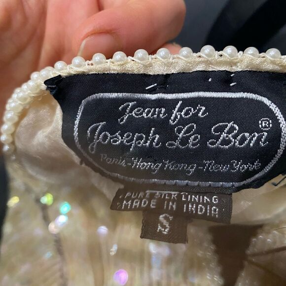 ⭐️ VINTAGE Sequin Pearl Trim Long Sleeve Top - Picture 9 of 10